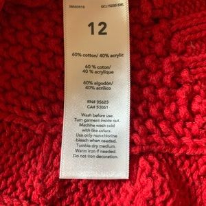 Great poncho for the upcoming holiday season - size 12 girls - worn 5 times!